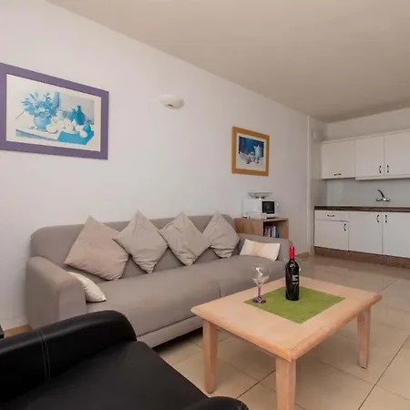 Azahara Playa 46 - One Bed Apartment *
